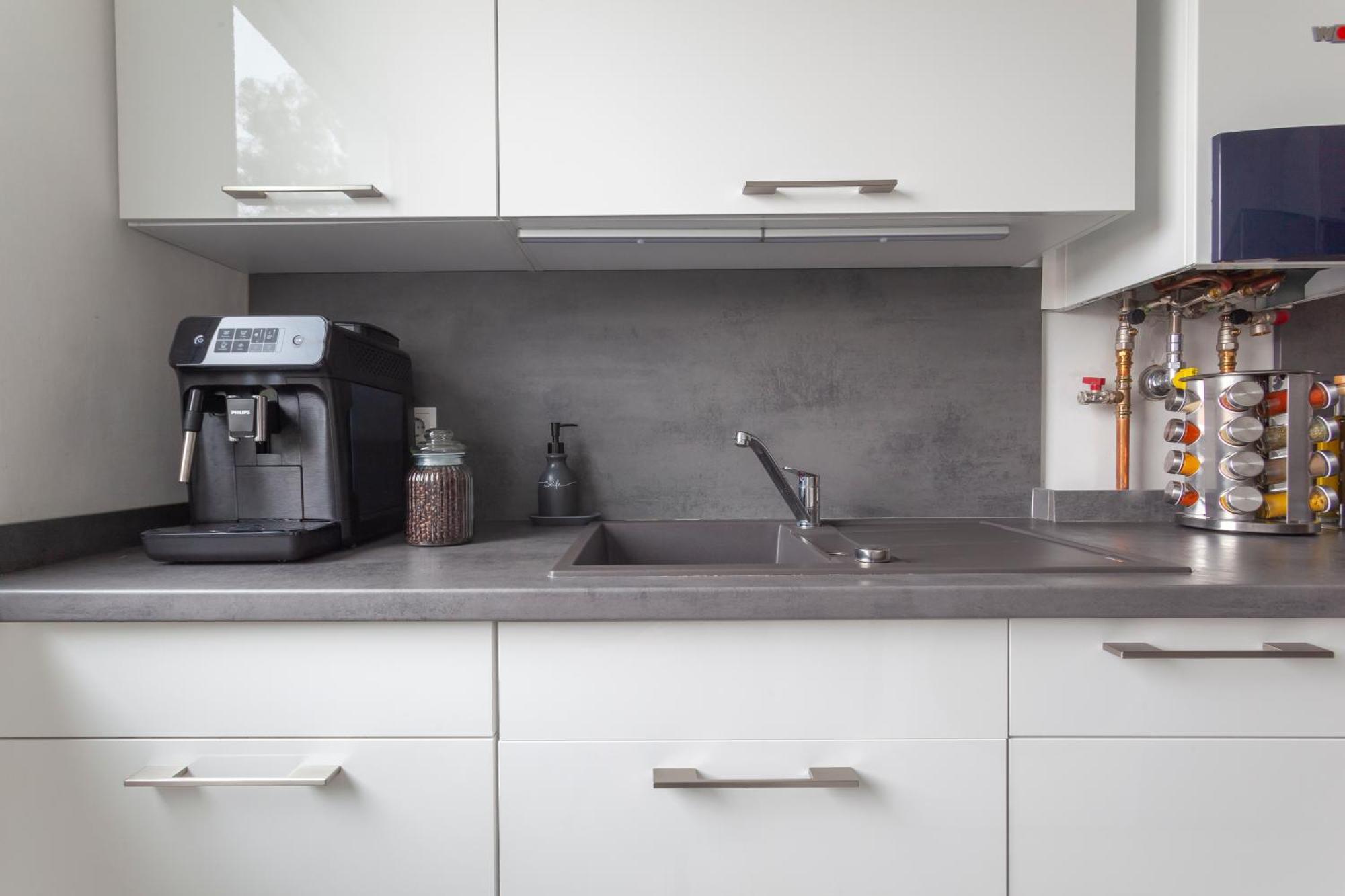 Exclusive 2-Room-City-Apartment - Contactless Check-In ฮันโนเวอร์ ภายนอก รูปภาพ