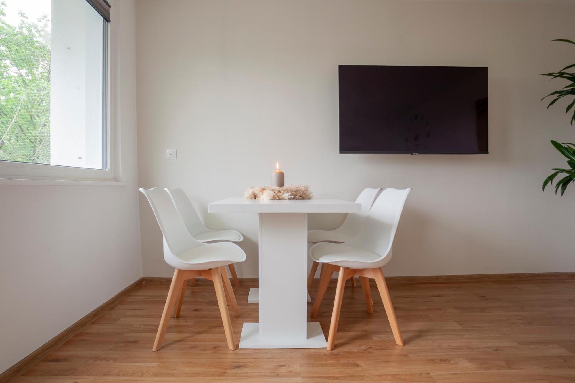 Exclusive 2-Room-City-Apartment - Contactless Check-In ฮันโนเวอร์ ภายนอก รูปภาพ
